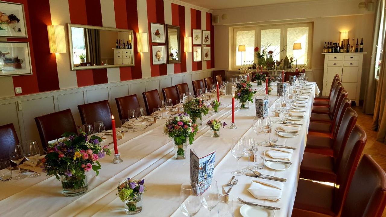 Hotel Restaurant Struemper Hof Meerbusch Esterno foto